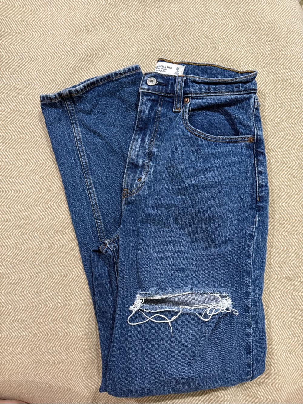 Abercrombie & Fitch The 90’s Straight Ultra High-Rise Jeans (26 Regular-Curve)